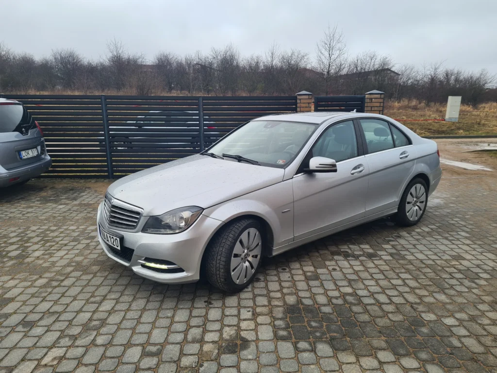 Mercedes-Benz C250 nuoma klaipėdoje